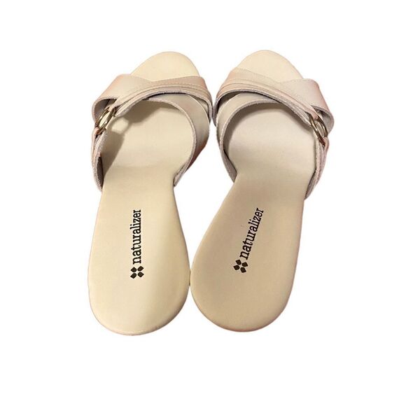 Naturalizer White Leather(Upper) Cork Heel Wedges in Size 8.5M - Picture 5 of 8